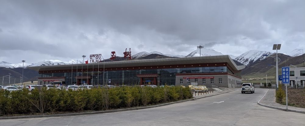 Yushu Batang Airport