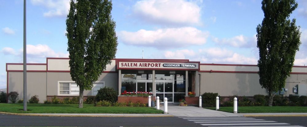 Salem Municipal Airport